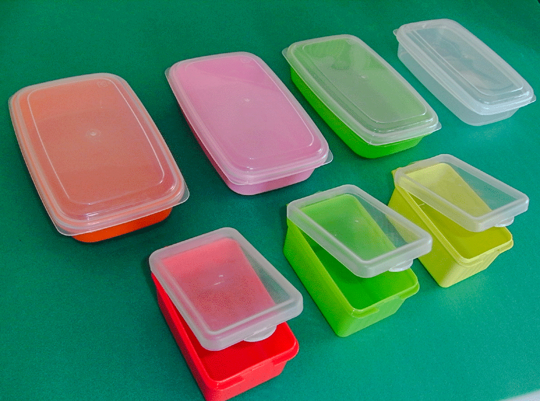 プラスチック部品5